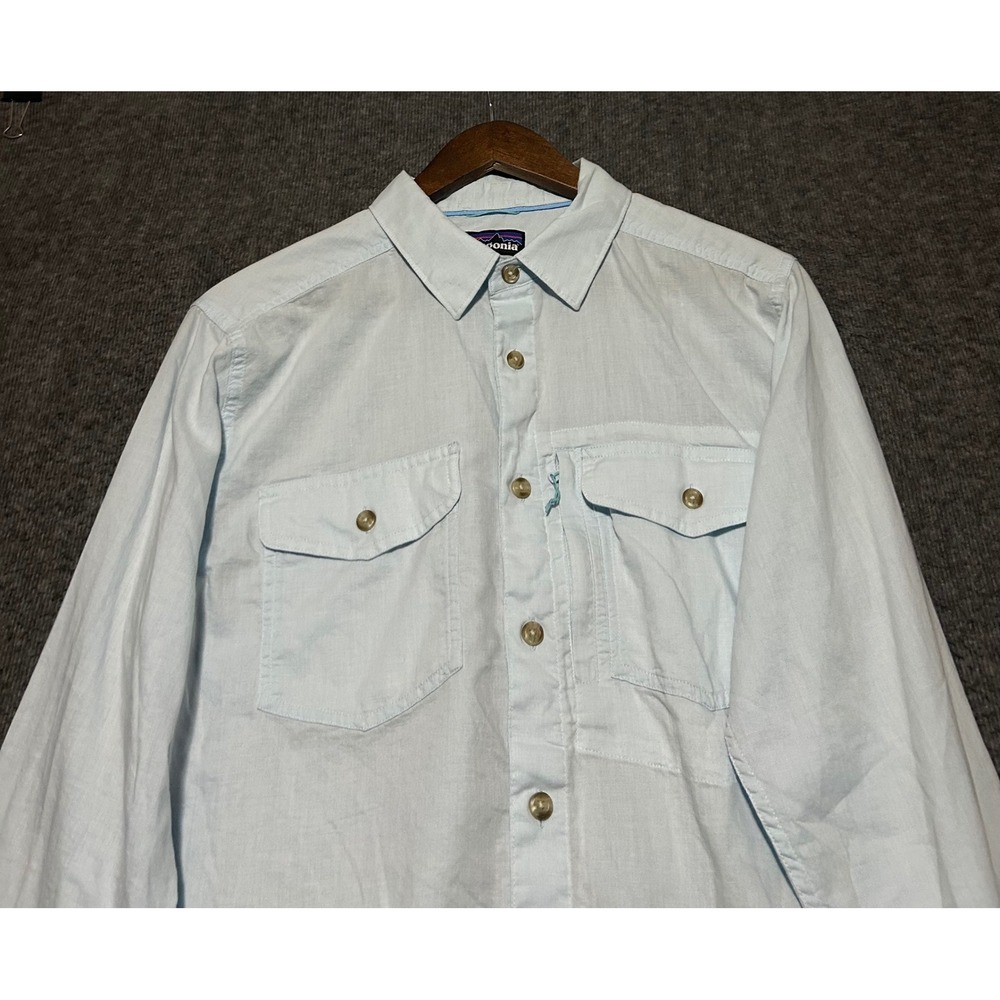 Patagonia Long sleeve cayo Largo II shirt Mens light blue medium outdoors